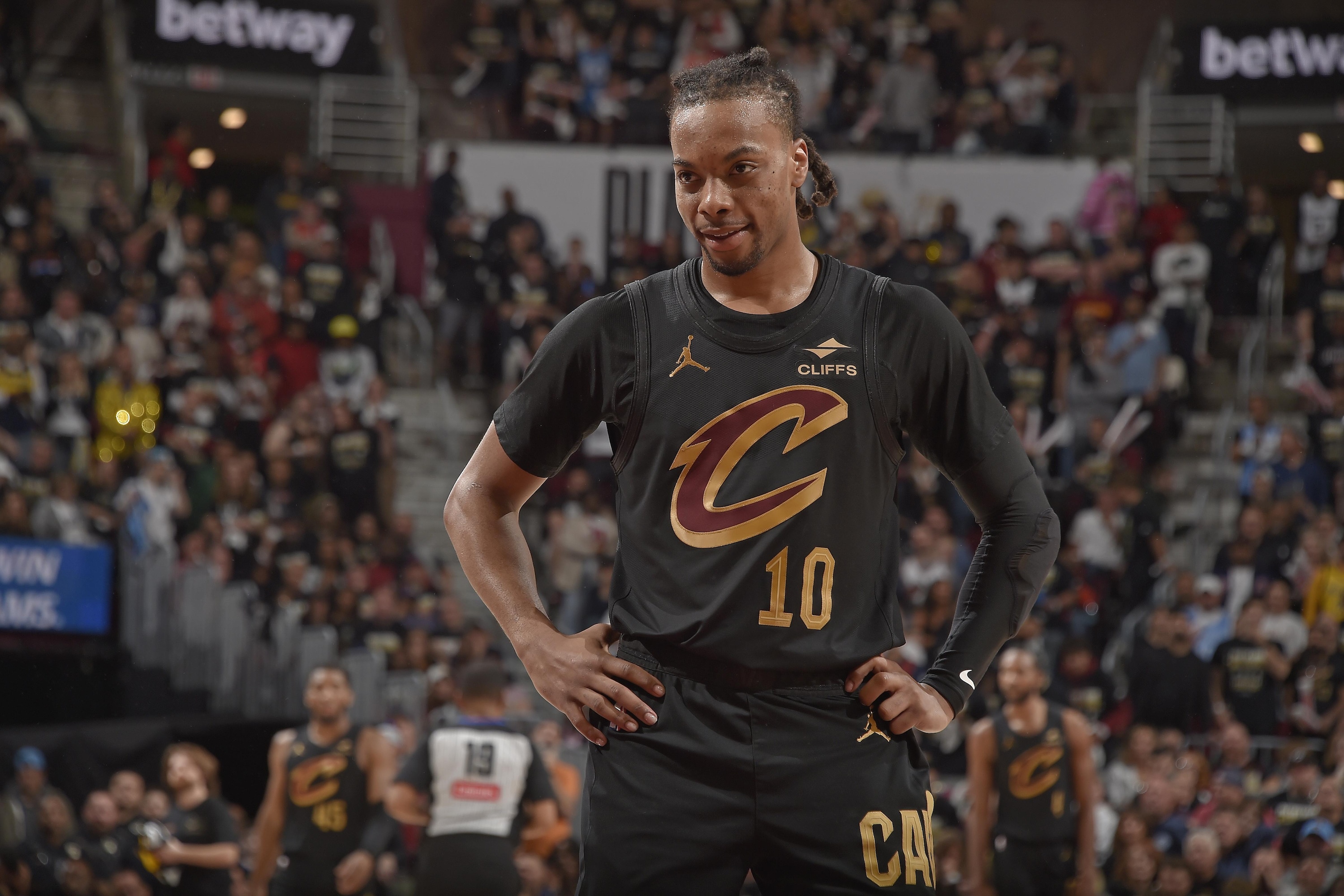 4-5 Month Recovery: Darius Garland Undergoes Toe Surgery, Impacting Cavs Future 4-5 Month Recovery: Darius Garland Undergoes Toe Surgery, Impacting Cavs Future
