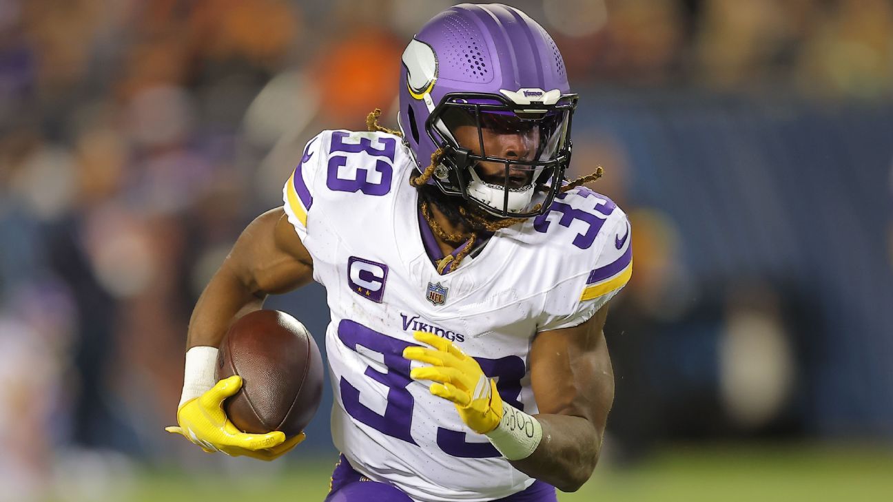 Aaron Jones' Injury: Impact On Vikings' Playoff Run