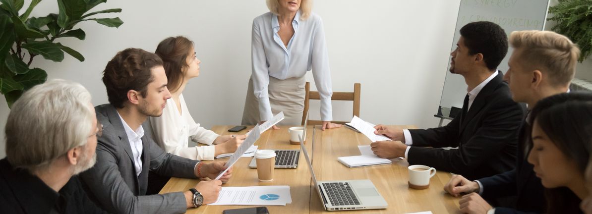 Are Experian (LON:EXPN)'s Return Trends A Red Flag For Investors? Are Experian (LON:EXPN)'s Return Trends A Red Flag For Investors?