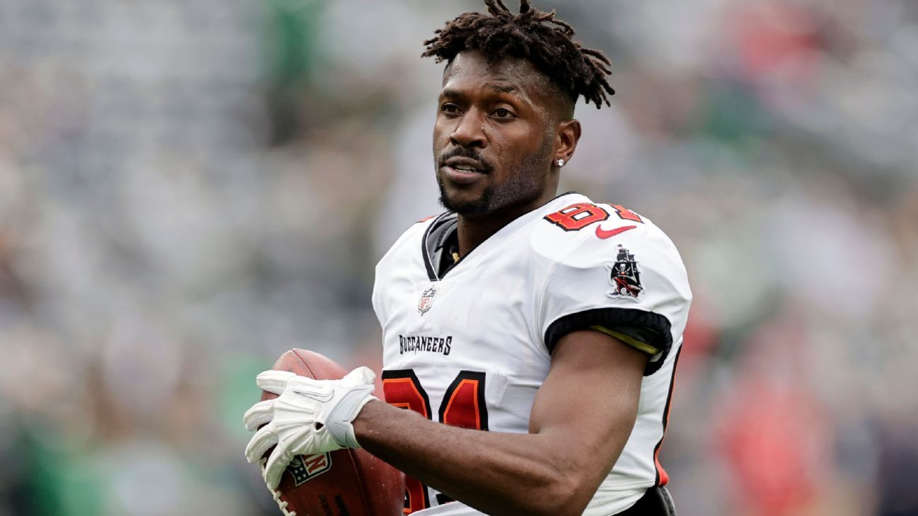 Attempted Murder: Arrest Warrant Issued For Former NFL Wide Receiver Antonio Brown