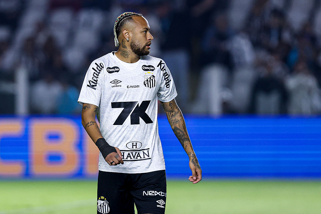 Brazilian Football: Sport Recife And Santos Clash At Ilha Do Retiro