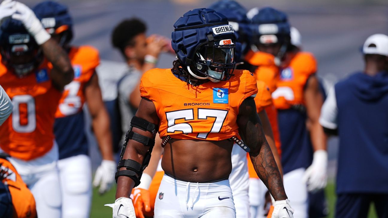 Broncos Linebacker Dre Greenlaw Suffers Season-Ending Thigh Injury