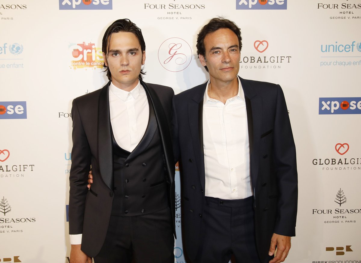 Chiffres Choquants : L'Héritage D'Alain Delon Et Les Difficultés De Ses Héritiers Chiffres Choquants : L'Héritage D'Alain Delon Et Les Difficultés De Ses Héritiers