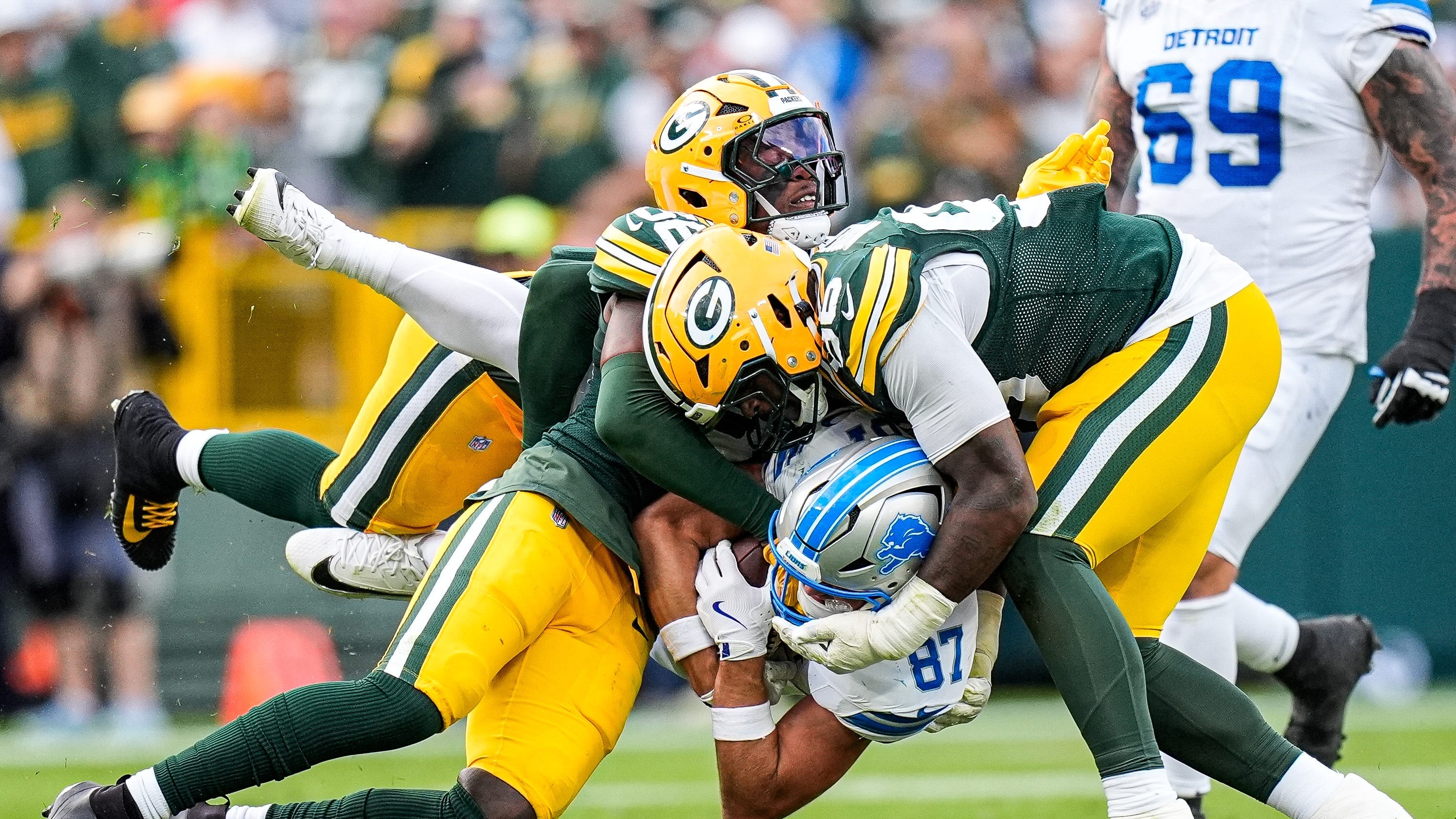 Colby Wooden: Packers' Rookie DT Silences Critics In Week 1 Debut Colby Wooden: Packers' Rookie DT Silences Critics In Week 1 Debut