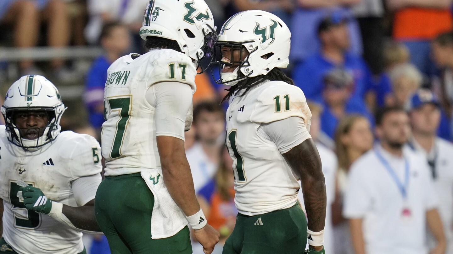 College Football Poll Preview: Top 10 Remains Unchanged, USF Upsets Florida College Football Poll Preview: Top 10 Remains Unchanged, USF Upsets Florida
