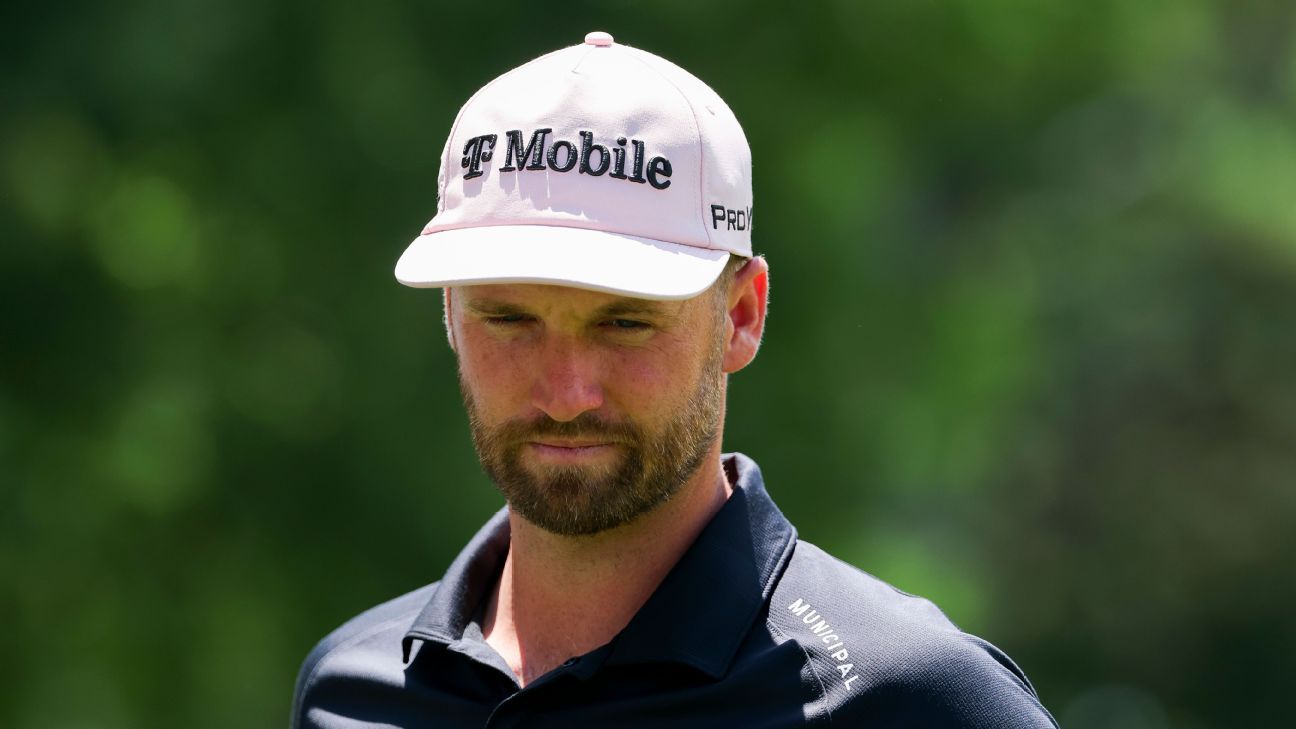 Controversy At The PGA: Wyndham Clark's Apology For Flinging His Driver Controversy At The PGA: Wyndham Clark's Apology For Flinging His Driver