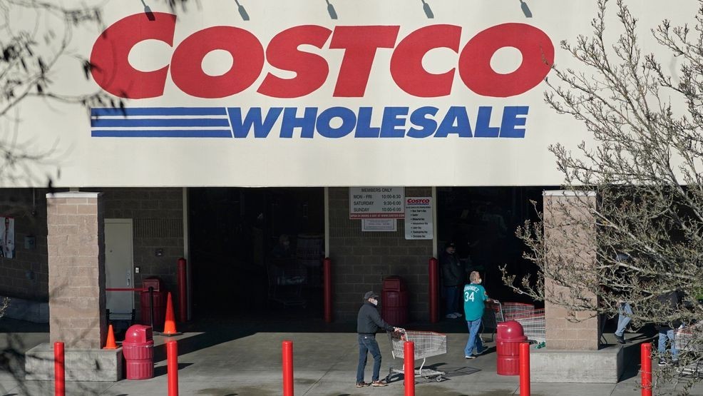 Costco Executive Member Benefits Under Fire: Early Shopping Debate Costco Executive Member Benefits Under Fire: Early Shopping Debate