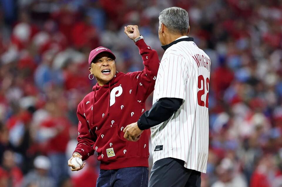 Dawn Staley Weighs In: The Caitlin Clark WNBA MVP Controversy Dawn Staley Weighs In: The Caitlin Clark WNBA MVP Controversy