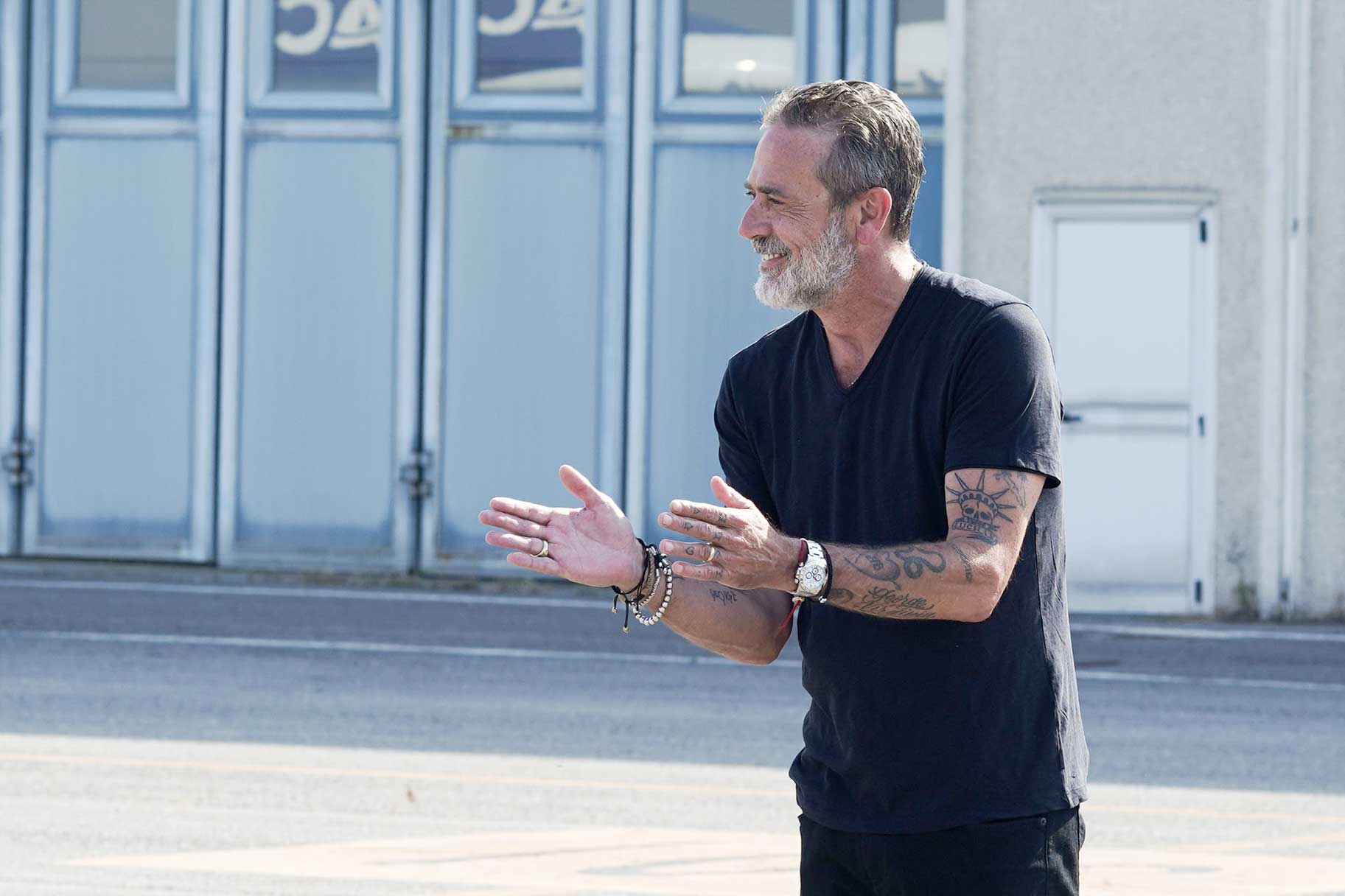 Destination X Bus: Jeffrey Dean Morgan Reveals The Show's Intriguing Location Destination X Bus: Jeffrey Dean Morgan Reveals The Show's Intriguing Location