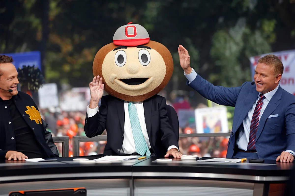 ESPN College GameDay's First 2025 Stop: Ohio State Buckeyes ESPN College GameDay's First 2025 Stop: Ohio State Buckeyes