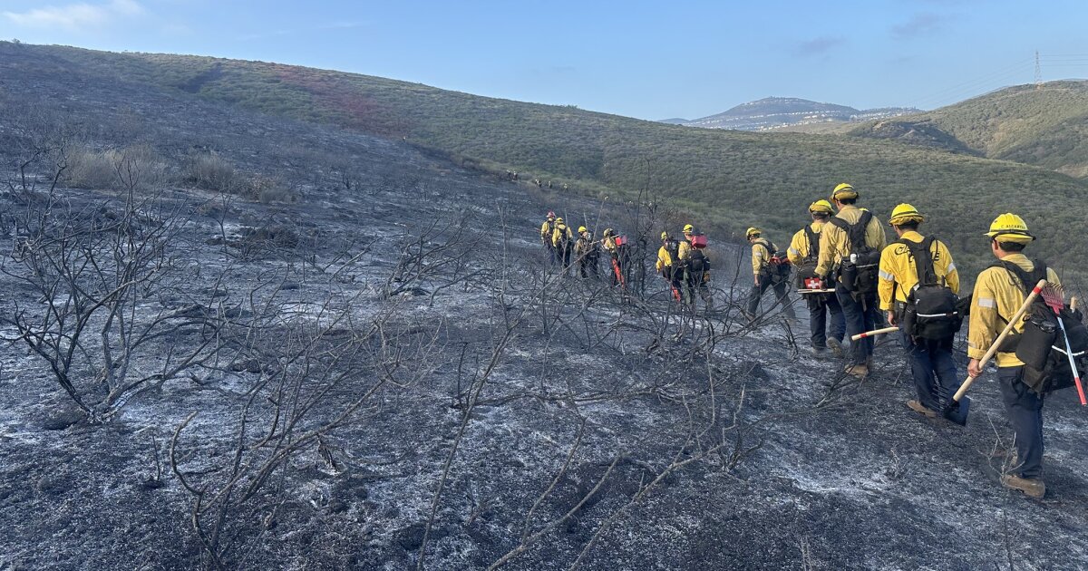 Firefighters Control Claro Fire, Limiting Damage To 45 Acres In Carlsbad Firefighters Control Claro Fire, Limiting Damage To 45 Acres In Carlsbad
