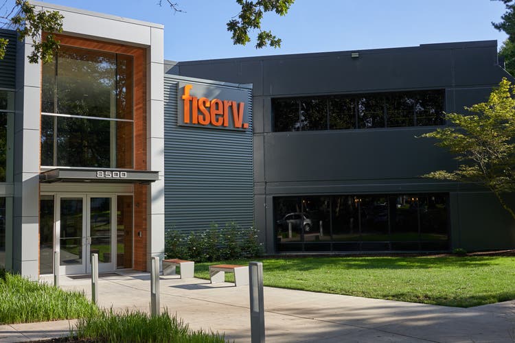 Fiserv (FI:NYSE) Stock Takes A Hit Following Weak Q2 Organic Revenue Growth