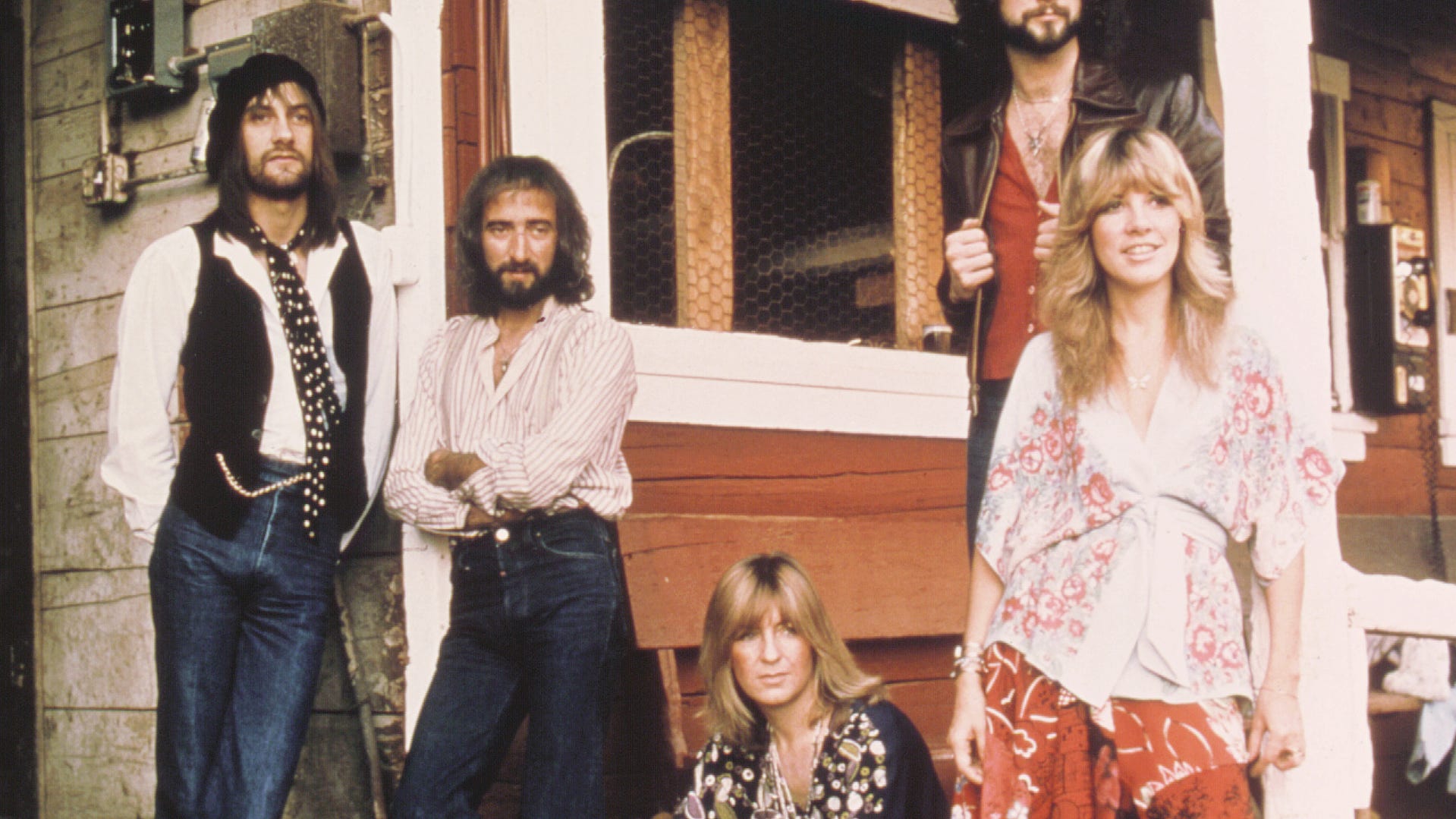 Fleetwood Mac's Legacy: A Journey Through Their Iconic Songs Fleetwood Mac's Legacy: A Journey Through Their Iconic Songs