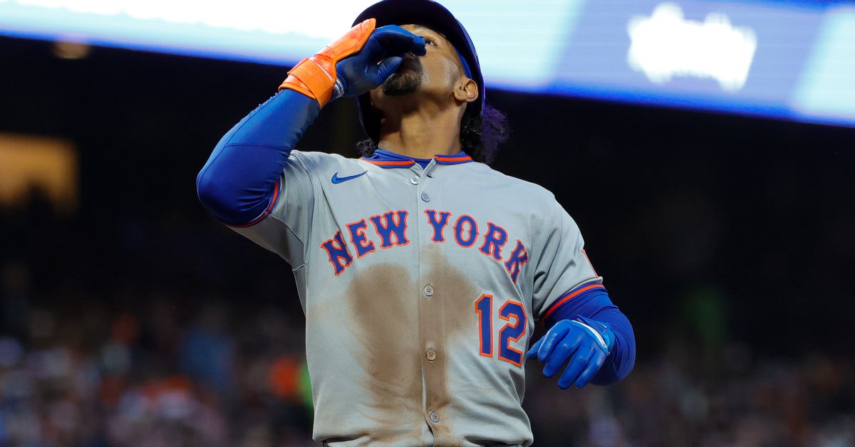 Giants Fall To Mets: 8-1 Defeat In MLB Action