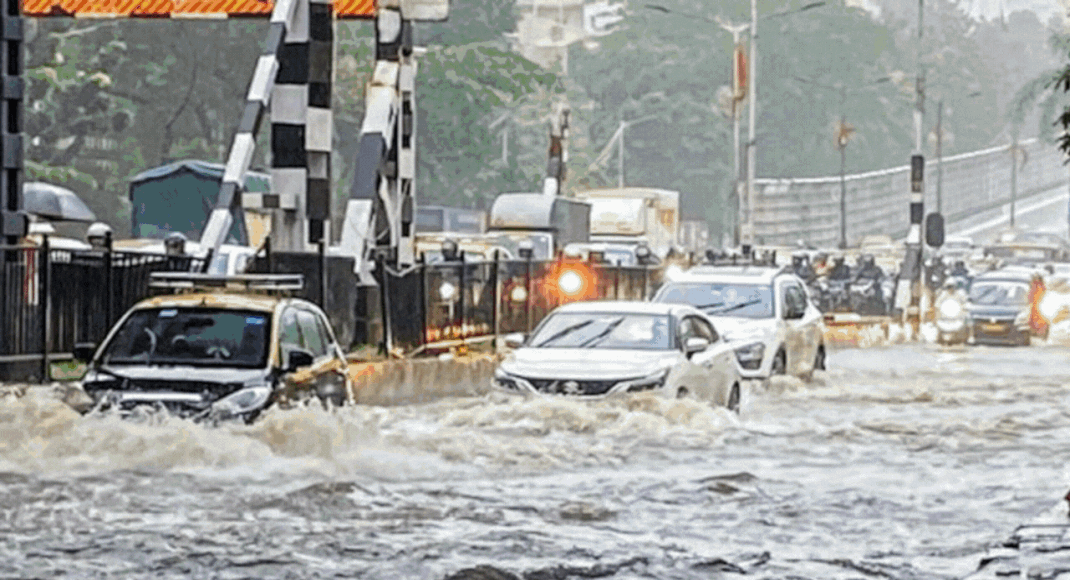 Heavy Mumbai Rainfall Causes Widespread Travel Disruptions