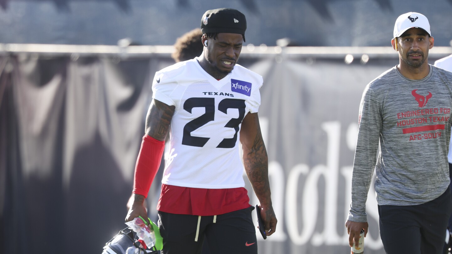 Injury Update: C.J. Gardner-Johnson Leaves Texans Practice On Cart