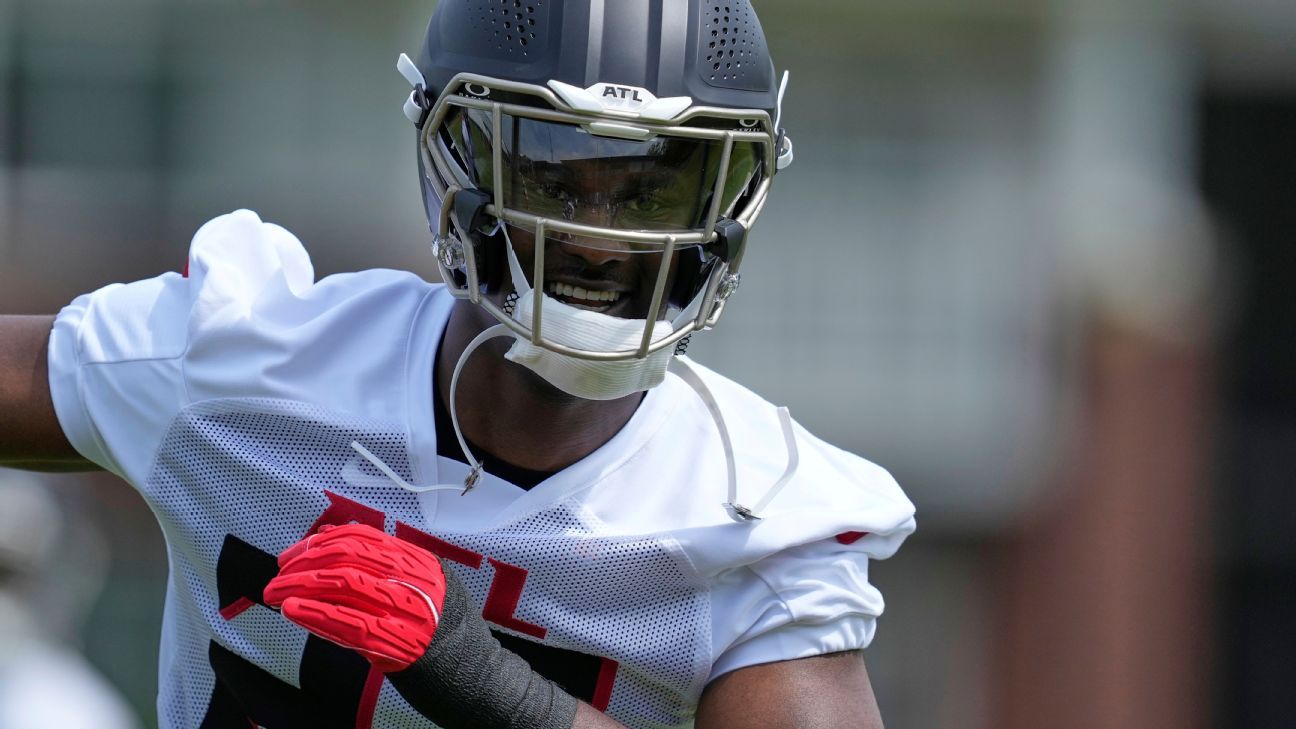James Pearce: Fighting For A Starting Role With The Atlanta Falcons James Pearce: Fighting For A Starting Role With The Atlanta Falcons