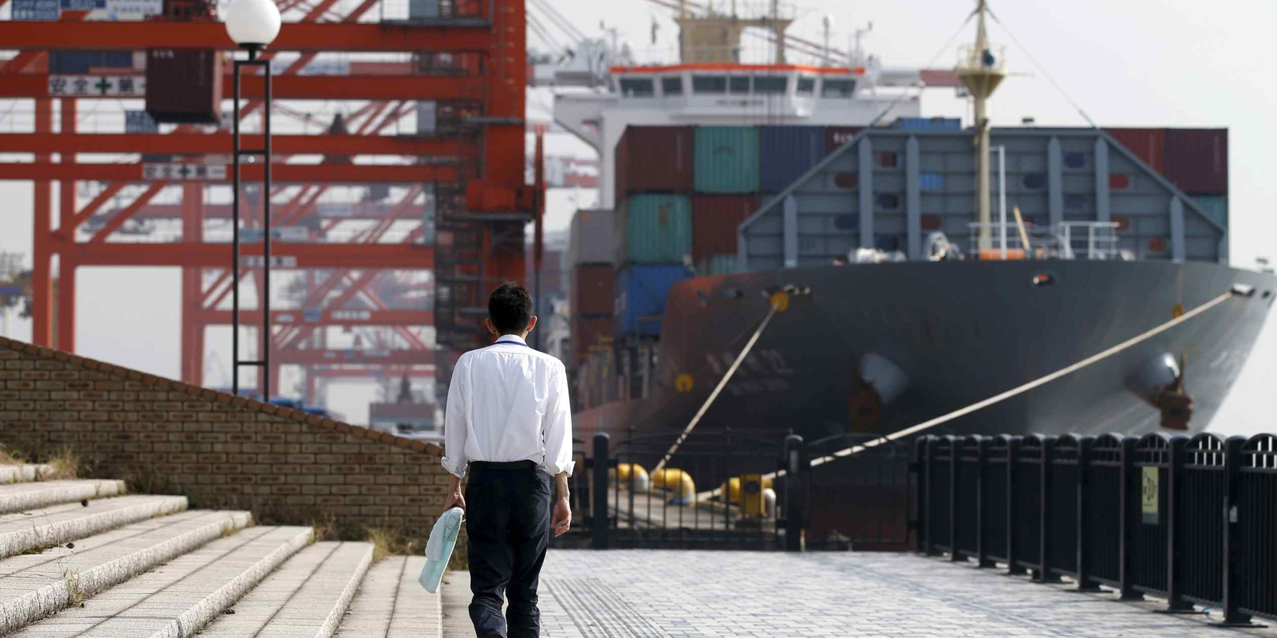 Japan's Concessions: Lower US Tariffs Accepted Following Trade Talks Japan's Concessions: Lower US Tariffs Accepted Following Trade Talks