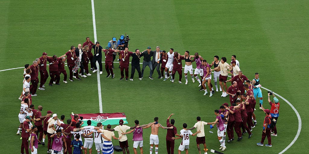 La Dieta Del Fluminense: Il Frutto Tropicale Che Potenzia Prestazioni Atletiche La Dieta Del Fluminense: Il Frutto Tropicale Che Potenzia Prestazioni Atletiche