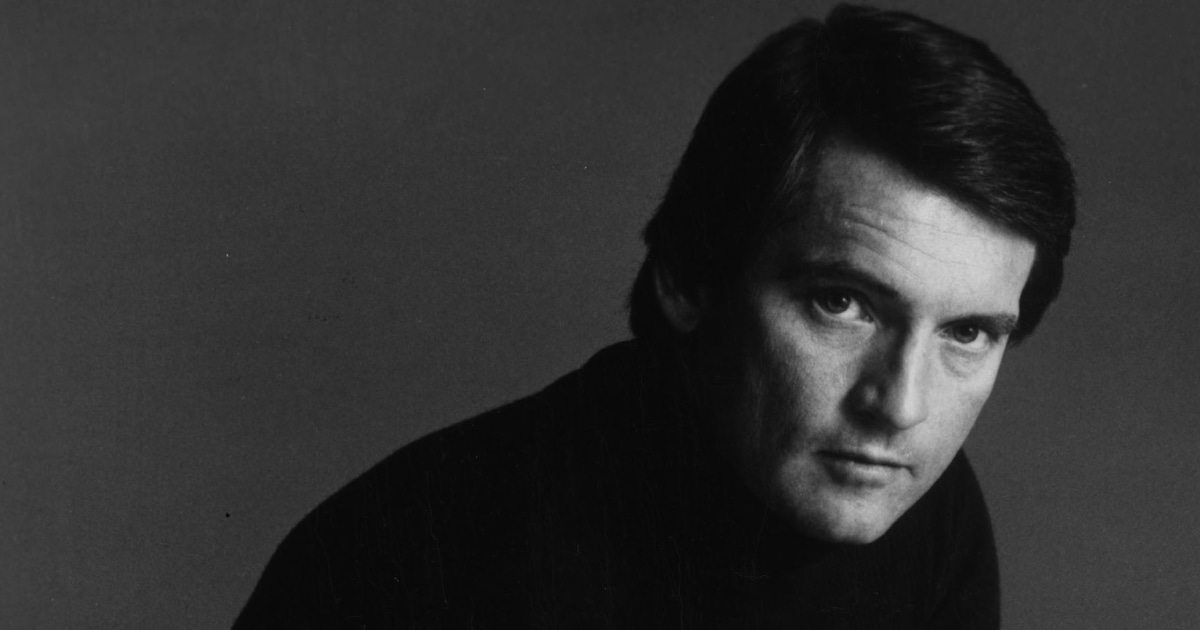 Longtime General Hospital Actor Chris Robinson Dies At 86: Fans And Colleagues React Longtime General Hospital Actor Chris Robinson Dies At 86: Fans And Colleagues React