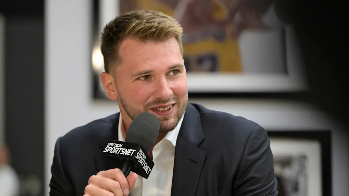 Luka Dončić Suffers Minor Injury, Expected To Recover Quickly