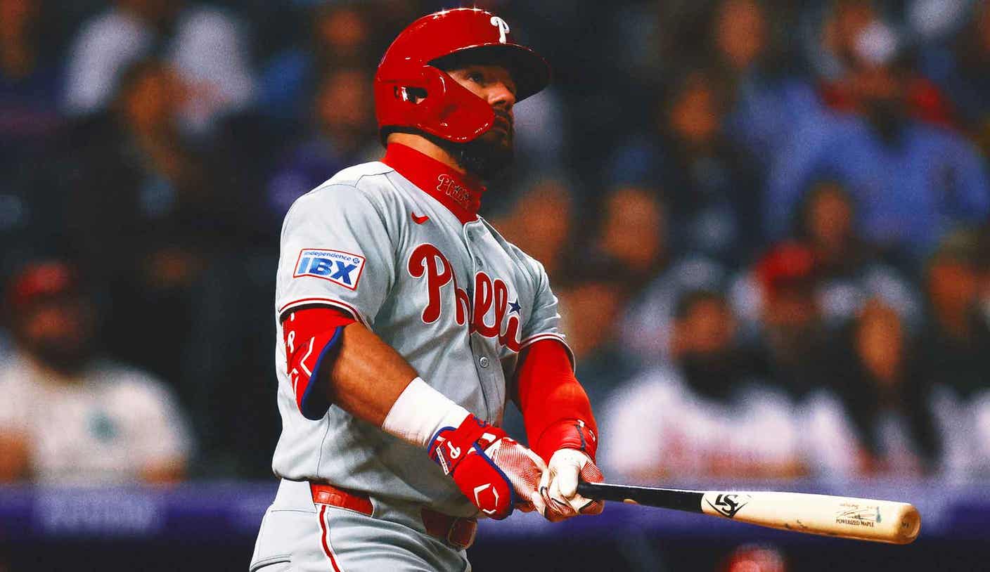 Milestone Achieved: Kyle Schwarber Hits 300th Home Run With A Mammoth 466-Foot Shot Milestone Achieved: Kyle Schwarber Hits 300th Home Run With A Mammoth 466-Foot Shot