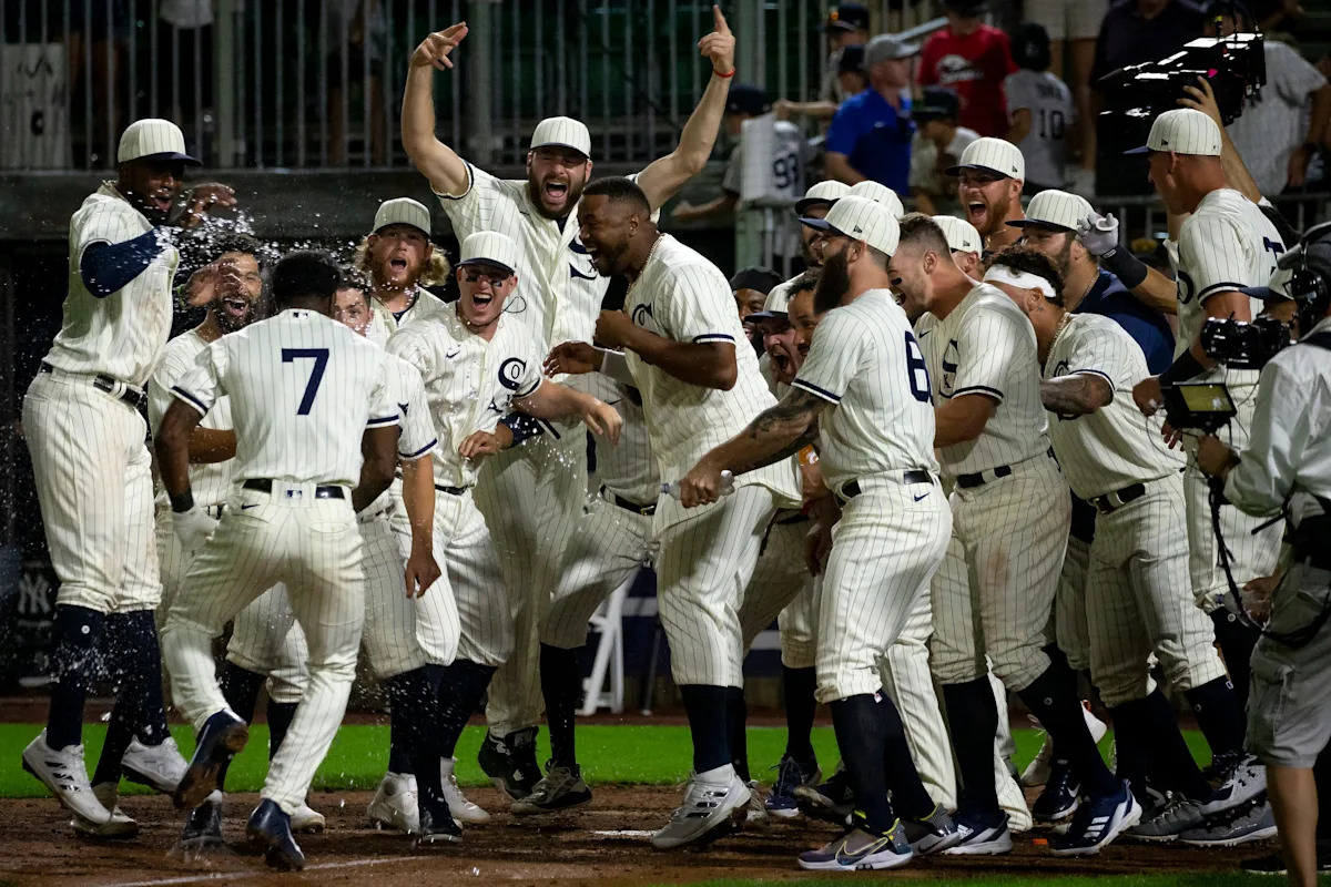 MLB's Return To Field Of Dreams: 2026 Game Confirmed MLB's Return To Field Of Dreams: 2026 Game Confirmed