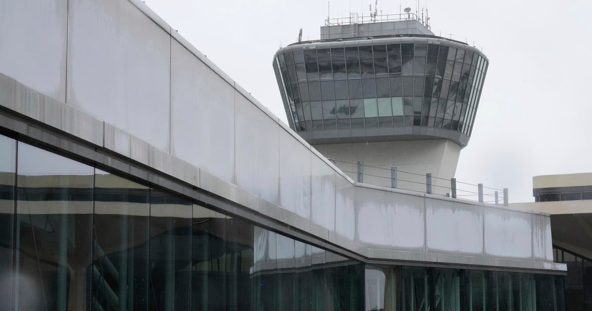 Newark Airport Air Traffic Control Improvements Delayed Indefinitely Newark Airport Air Traffic Control Improvements Delayed Indefinitely