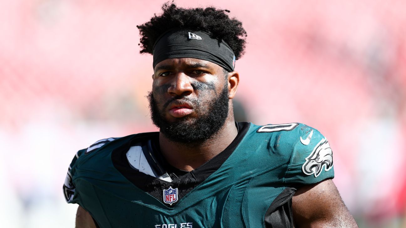 NFL Trade News: 49ers Poised To Land Eagles' Pass Rusher Bryce Huff