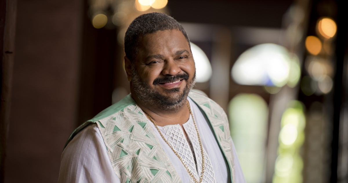 O Sucesso De Arlindo Cruz Na TV: Uma Análise Da Personalidade Do Sambista O Sucesso De Arlindo Cruz Na TV: Uma Análise Da Personalidade Do Sambista