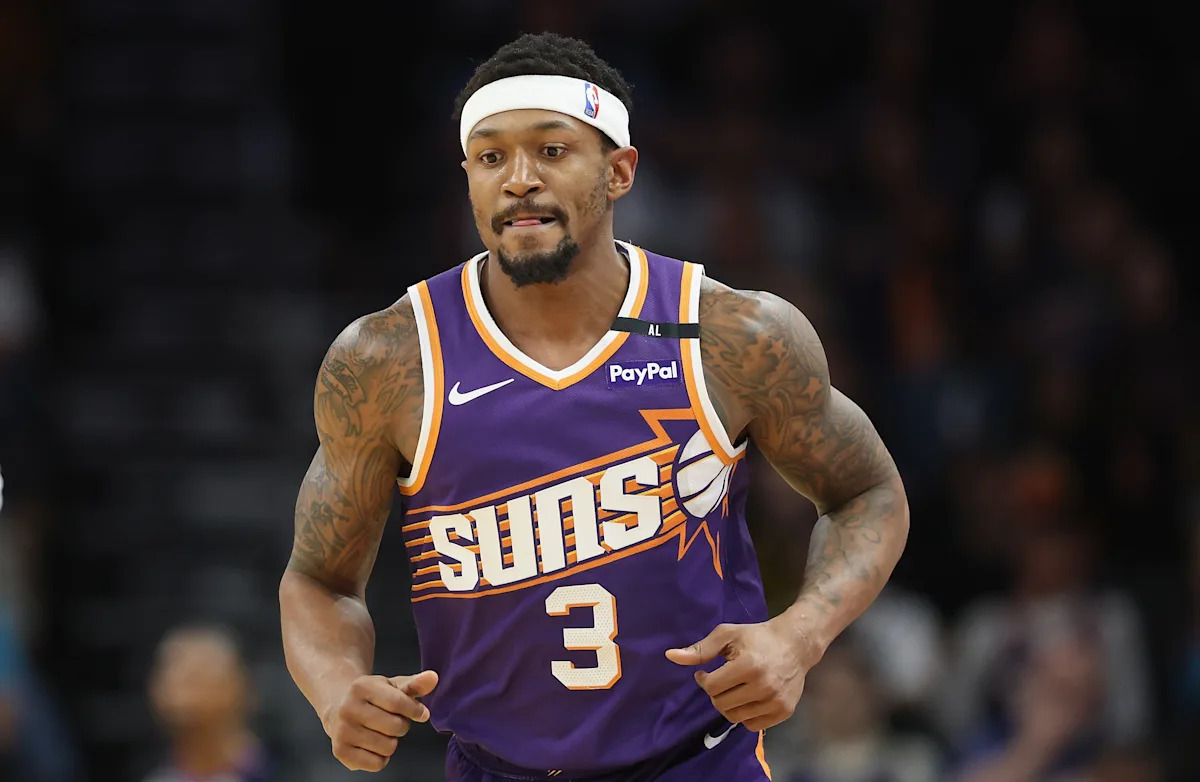 Official: Bradley Beal Parts Ways With Suns, Joins The Clippers