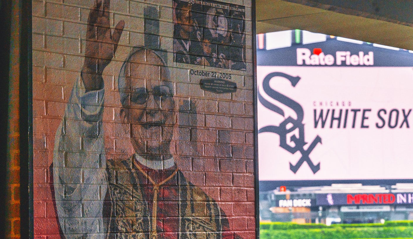 Papal Audience: Pope Leo XIII's Chicago White Sox Hat Steals The Show