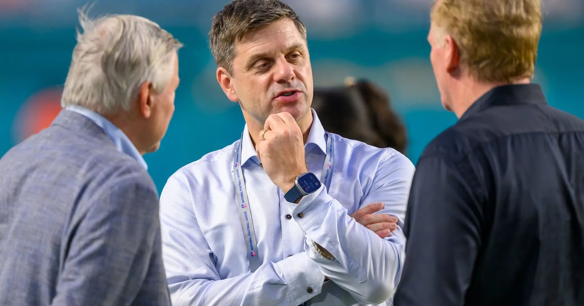 PGA Tour CEO Hunt: NFL's Rolapp Emerges As Leading Candidate