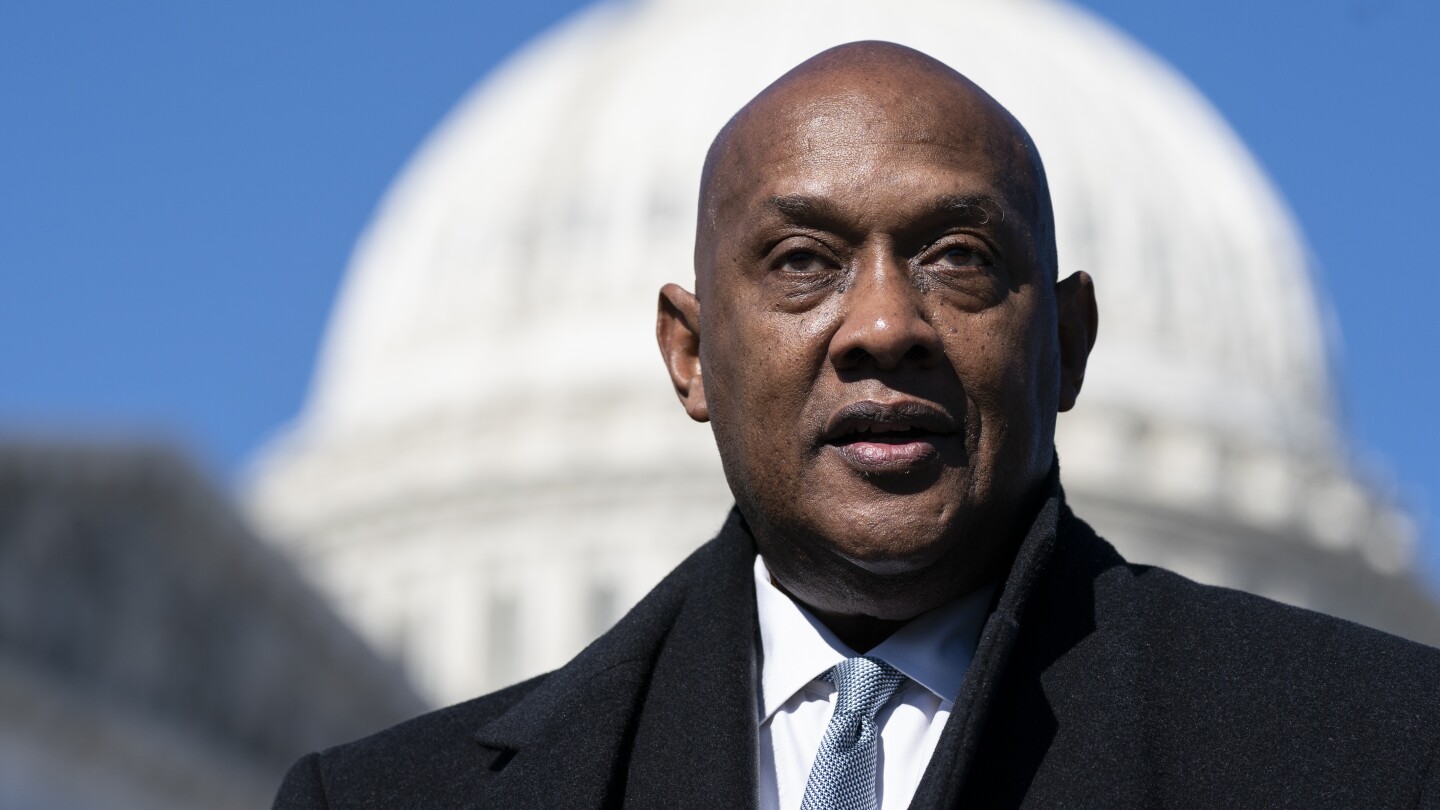 Philadelphia Congressman Dwight Evans To Forgo Reelection Bid