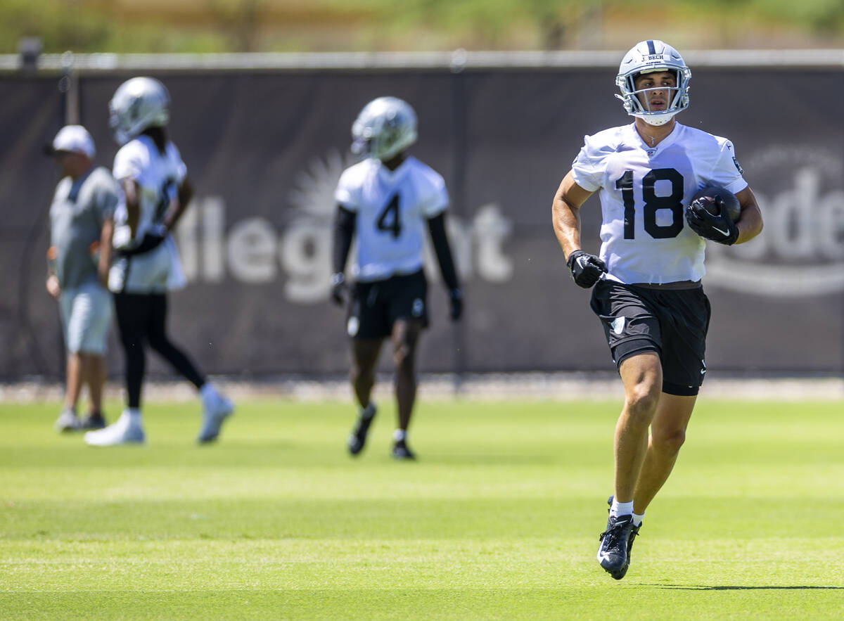 Pre-Camp Deal: Raiders Finalize Contract With Second-Round Rookie Pre-Camp Deal: Raiders Finalize Contract With Second-Round Rookie