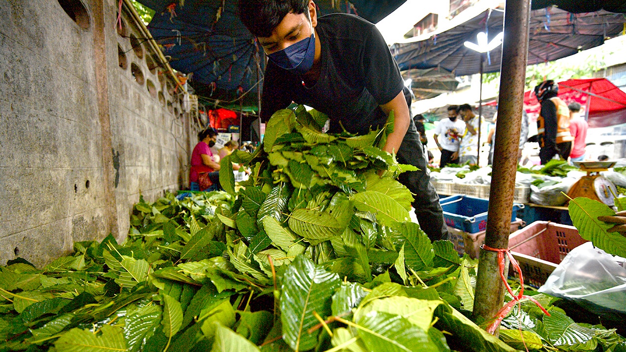 Public Health Alert: Unregulated Kratom-Derived Substance Appearing In Retail Stores Public Health Alert: Unregulated Kratom-Derived Substance Appearing In Retail Stores