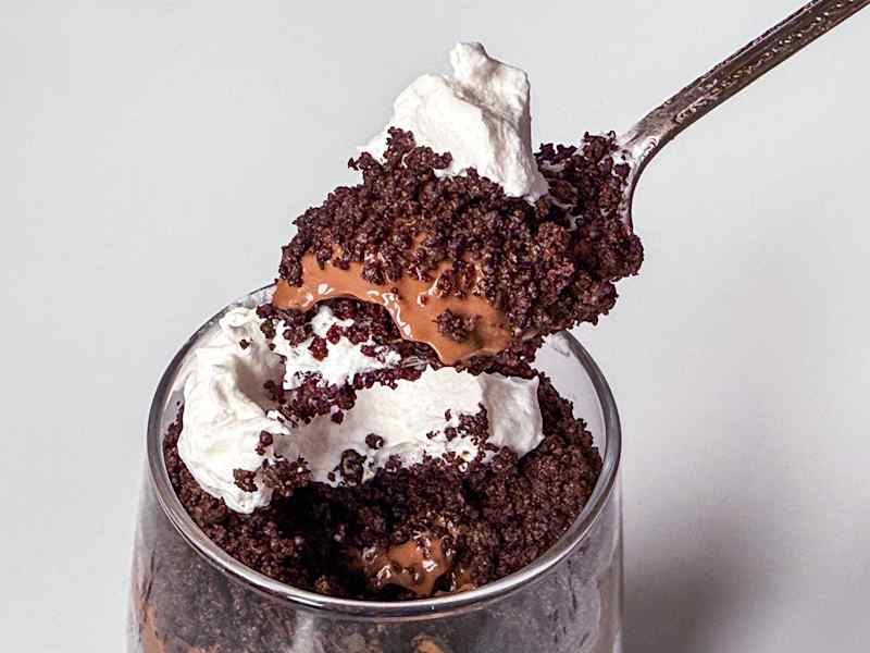 Reese Witherspoon's Southern-Style Cake Mix Hack: Easy & Delicious Reese Witherspoon's Southern-Style Cake Mix Hack: Easy & Delicious