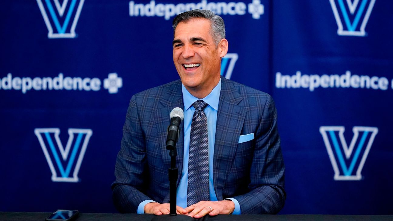 Report: Jay Wright Removes Himself From Consideration For New York Knicks Job Report: Jay Wright Removes Himself From Consideration For New York Knicks Job