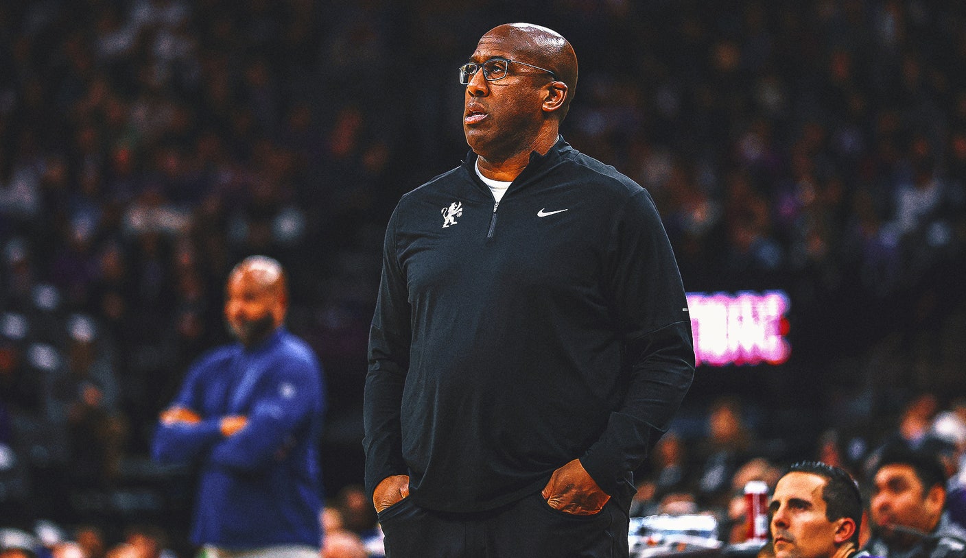 Report: Mike Brown To Replace Tom Thibodeau As Knicks Head Coach Report: Mike Brown To Replace Tom Thibodeau As Knicks Head Coach