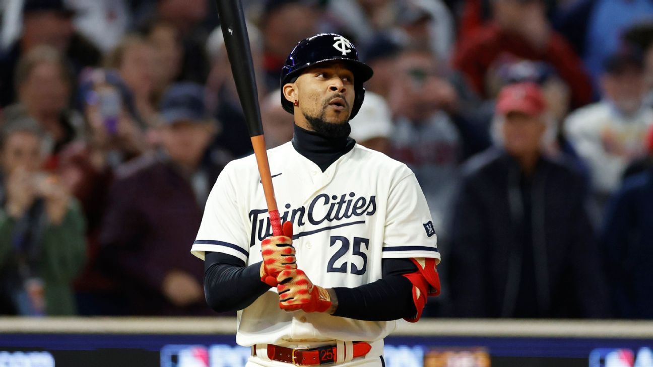 Rib Cage Injury Sidelines Twins Star Byron Buxton Rib Cage Injury Sidelines Twins Star Byron Buxton