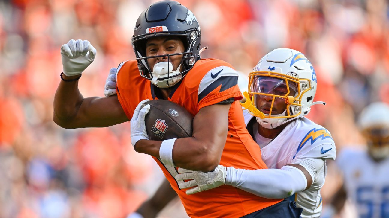 Saints Acquire Broncos' Devaughn Vele In Draft-Pick Trade Saints Acquire Broncos' Devaughn Vele In Draft-Pick Trade