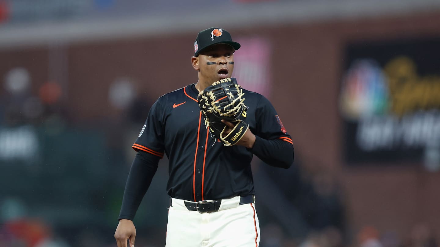 San Francisco Giants' Devers Experiment: Early Returns At First Base San Francisco Giants' Devers Experiment: Early Returns At First Base