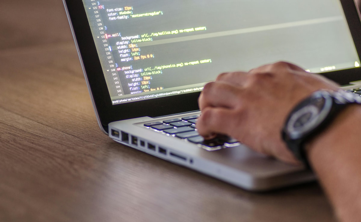 Tech Layoffs Hit Home: Indian-American Coder's Chipotle Job Offer Reflects Current Market Tech Layoffs Hit Home: Indian-American Coder's Chipotle Job Offer Reflects Current Market