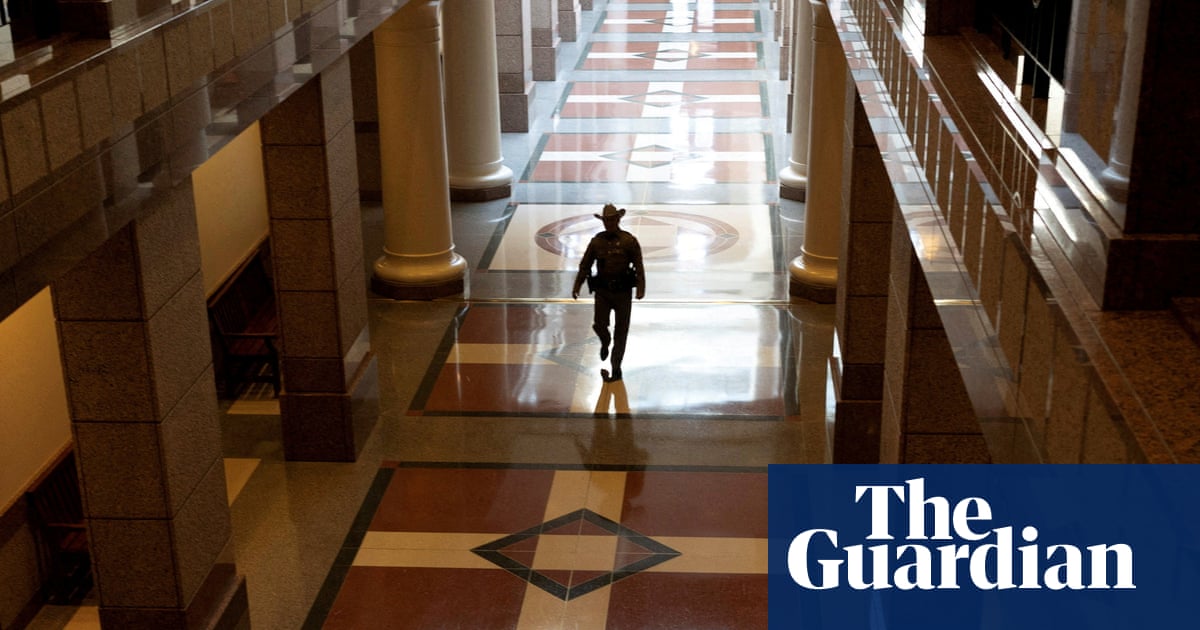 Texas House Stalled: Democrats' Walkout Creates Lawmaking Crisis