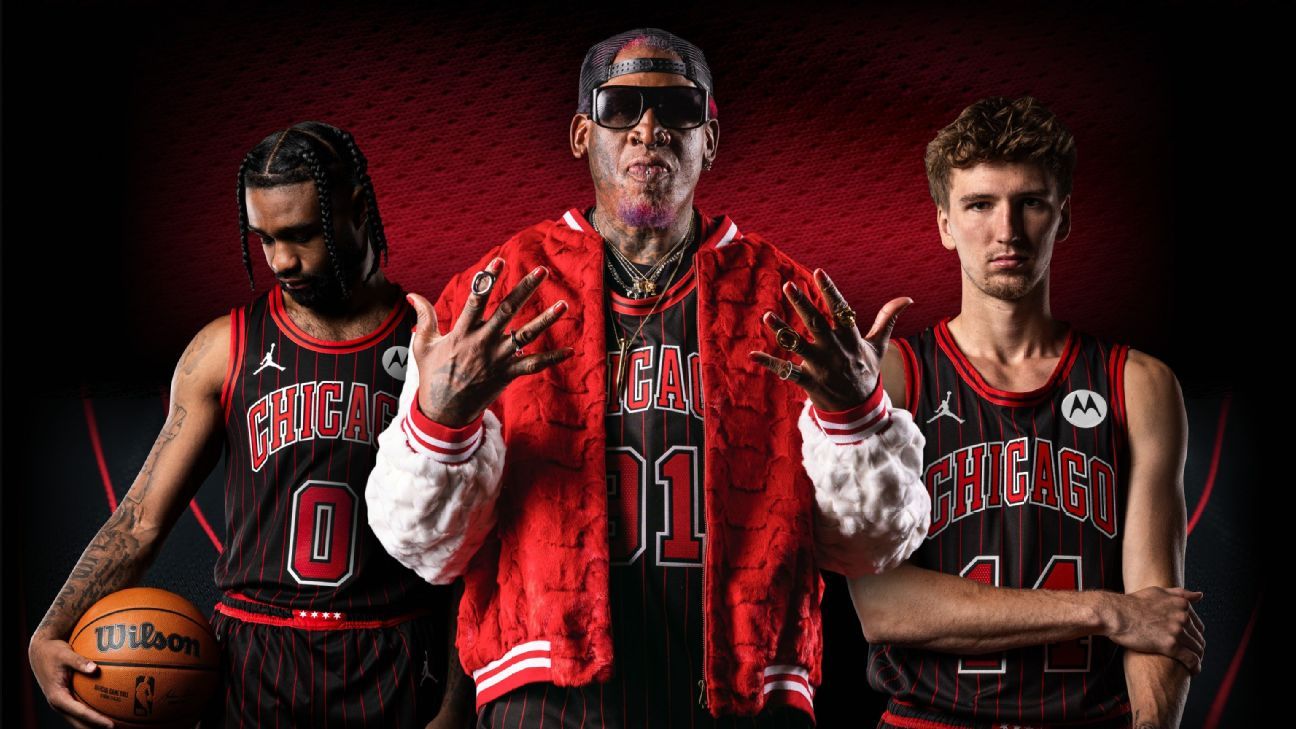 Throwback Thursday: Chicago Bulls Reintroduce Iconic Red Pinstripe Jerseys