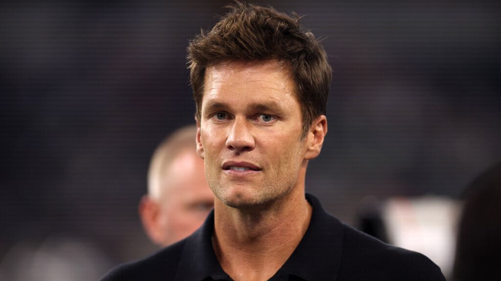 Tom Brady Seen Wearing Headset In Raiders Booth On ESPN's Monday Night Football Tom Brady Seen Wearing Headset In Raiders Booth On ESPN's Monday Night Football