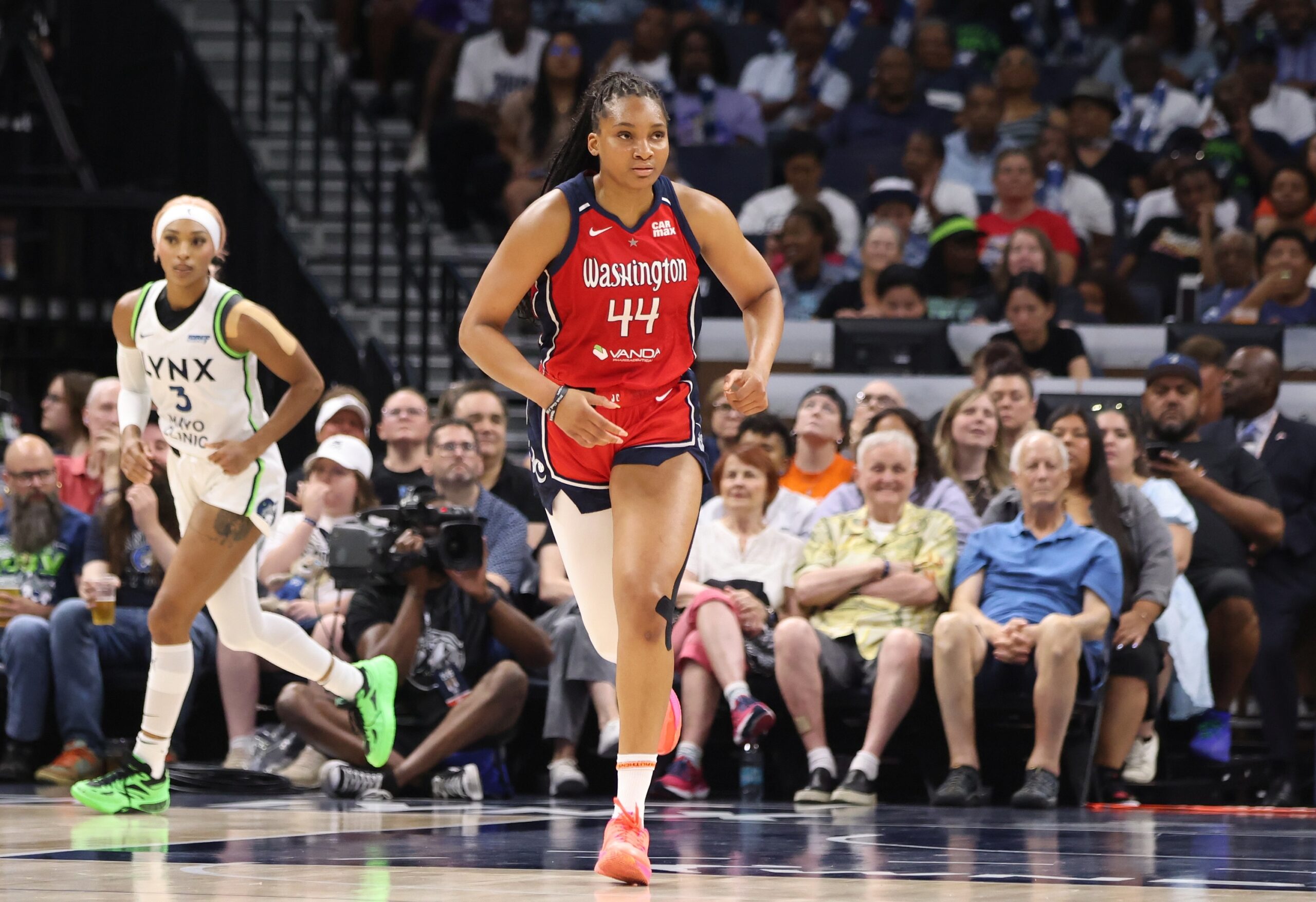 Unveiling Kiki Iriafen's Success:  A Look At Her Record-Breaking Rebounding In The WNBA