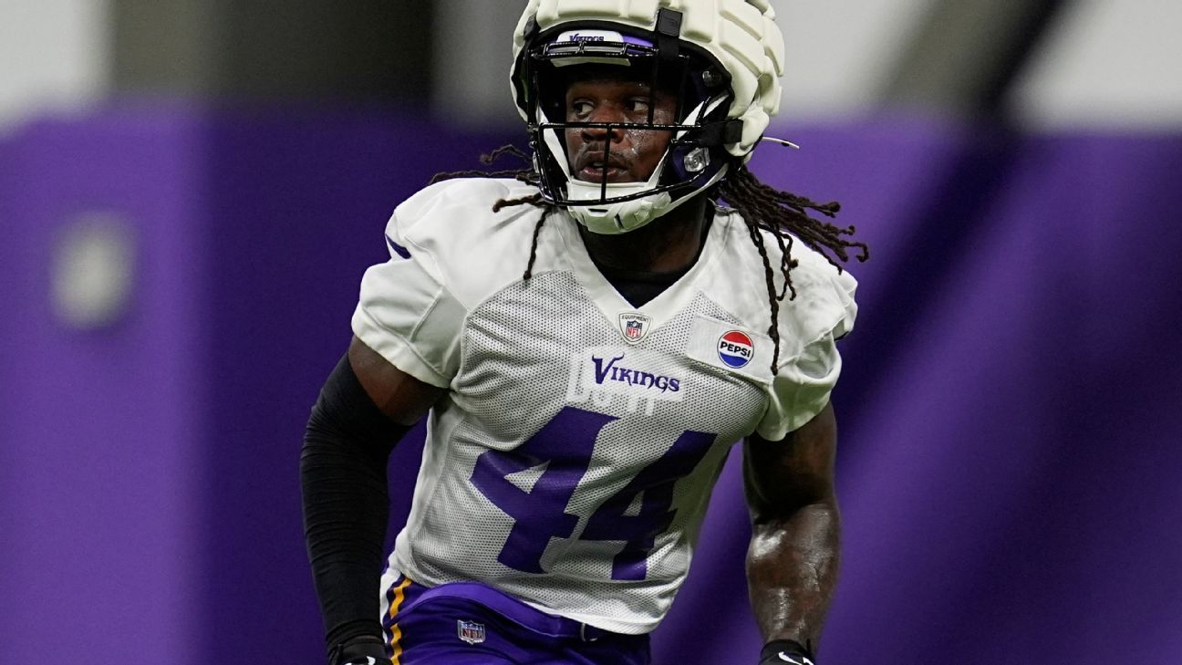 Vikings Extend Safety Josh Metellus: Contract Details & Impact Vikings Extend Safety Josh Metellus: Contract Details & Impact