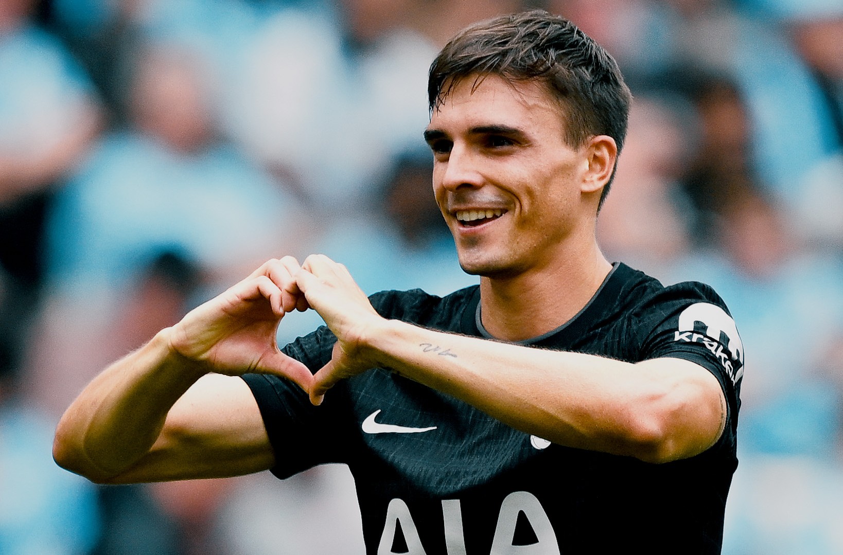 Vitória Do Tottenham: Palhinha Brilha E Marca Na Estreia Contra O City Vitória Do Tottenham: Palhinha Brilha E Marca Na Estreia Contra O City