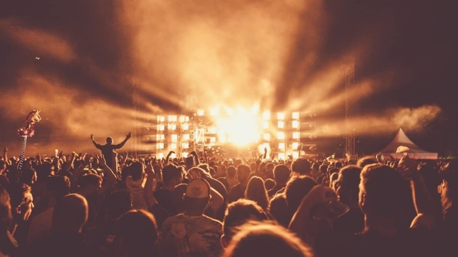 Was The Tomorrowland 2025 Mainstage Destroyed By Fire?  